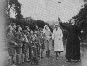 Father Desmond was a front rank exponent of the Art of Diaoolo but spurned the craze of Yo-Yo.