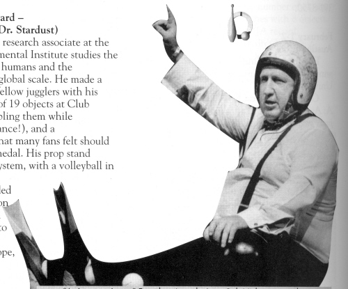"As I was saying..." Founders Award winner Bob Nickerson stretches for time in helmet and flippers (Bill Giduz photo)