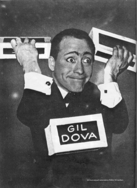 Gil Dova, cigar boxes