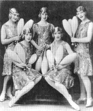 The Juggling Jewels, among the first to pass seven clubs.