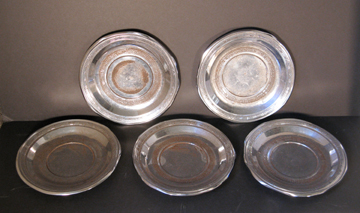 Juggling plates