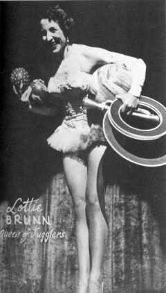 Lottie Bronn